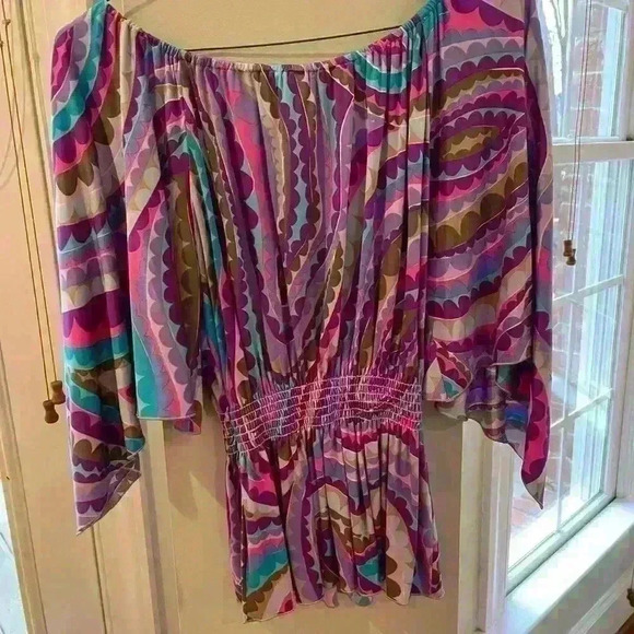 Trina Turk Los Angeles Medium Blouse Elastic detail at waist - Picture 2 of 9